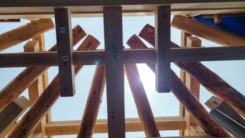宮大工が語る社寺建築の秘密|軒の上にもいる「縁の下の力持ち」桔木(はねぎ)とは?